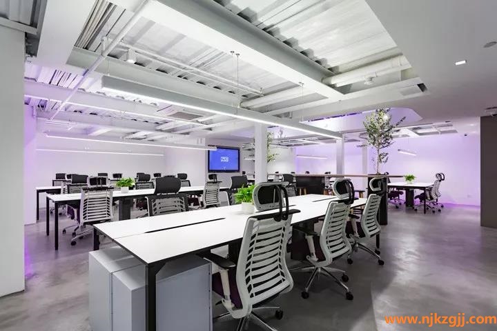  針對(duì)不同類(lèi)型企業(yè)，辦公室家具選擇也不同